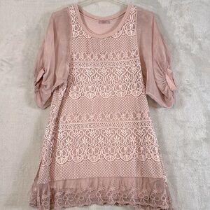 Scandal made in Italy, lace body slip lined sheer sleeved dress sz M
